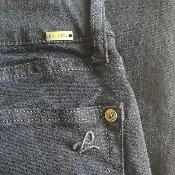 NWOT DL 1961 Premium Denim "Florence" Blue Jeans - Picture 3 of 7
